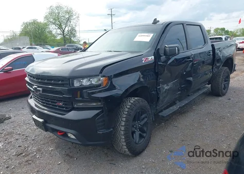 2021 Chevrolet Silverado 1500 4Wd Short Bed Lt Trail Boss z USA, uszkodzony, nr VIN 1GCPYFED5MZ192636